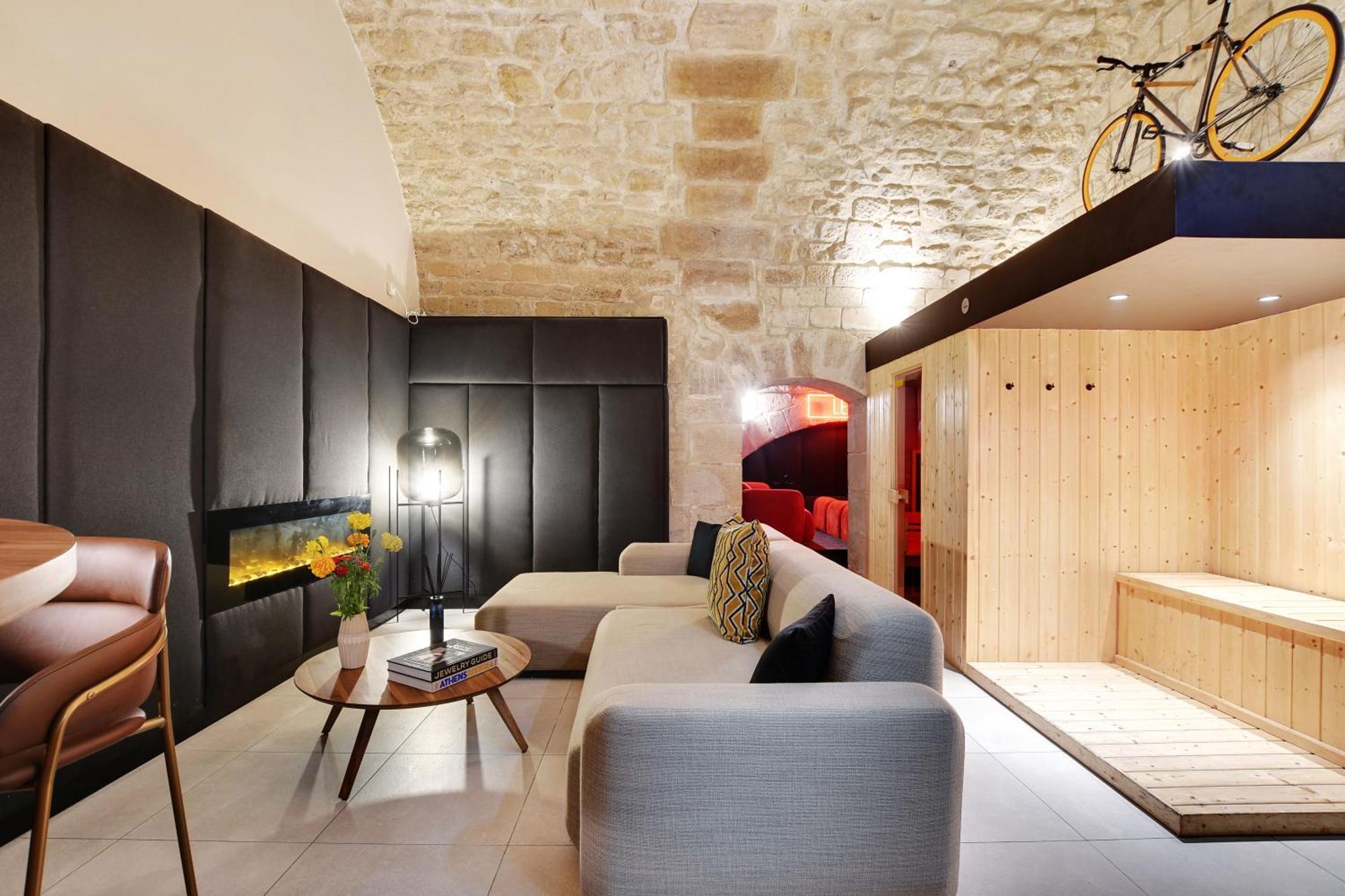 Sereners - Charming Serviced - Place Des Vosges Parijs